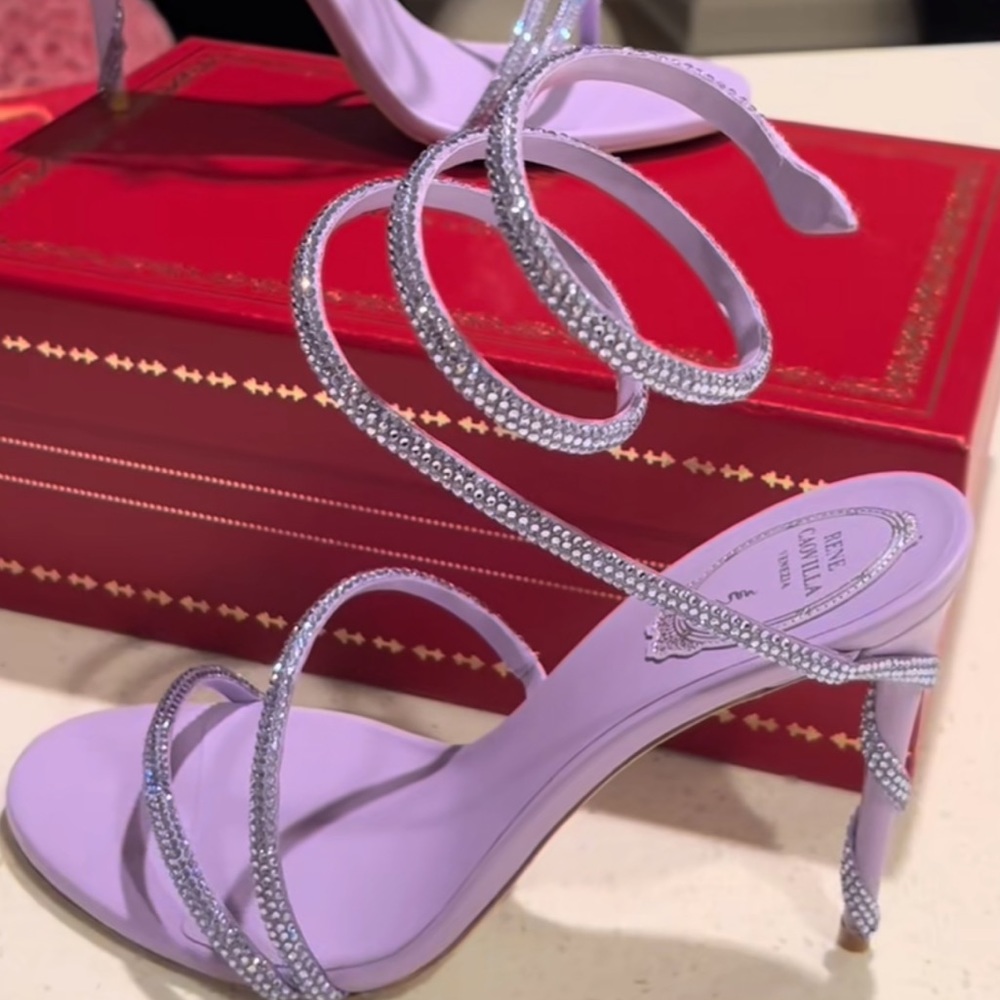 💜🤍New Lavender Rene Caovilla🤍💜 - Picture 3 of 11